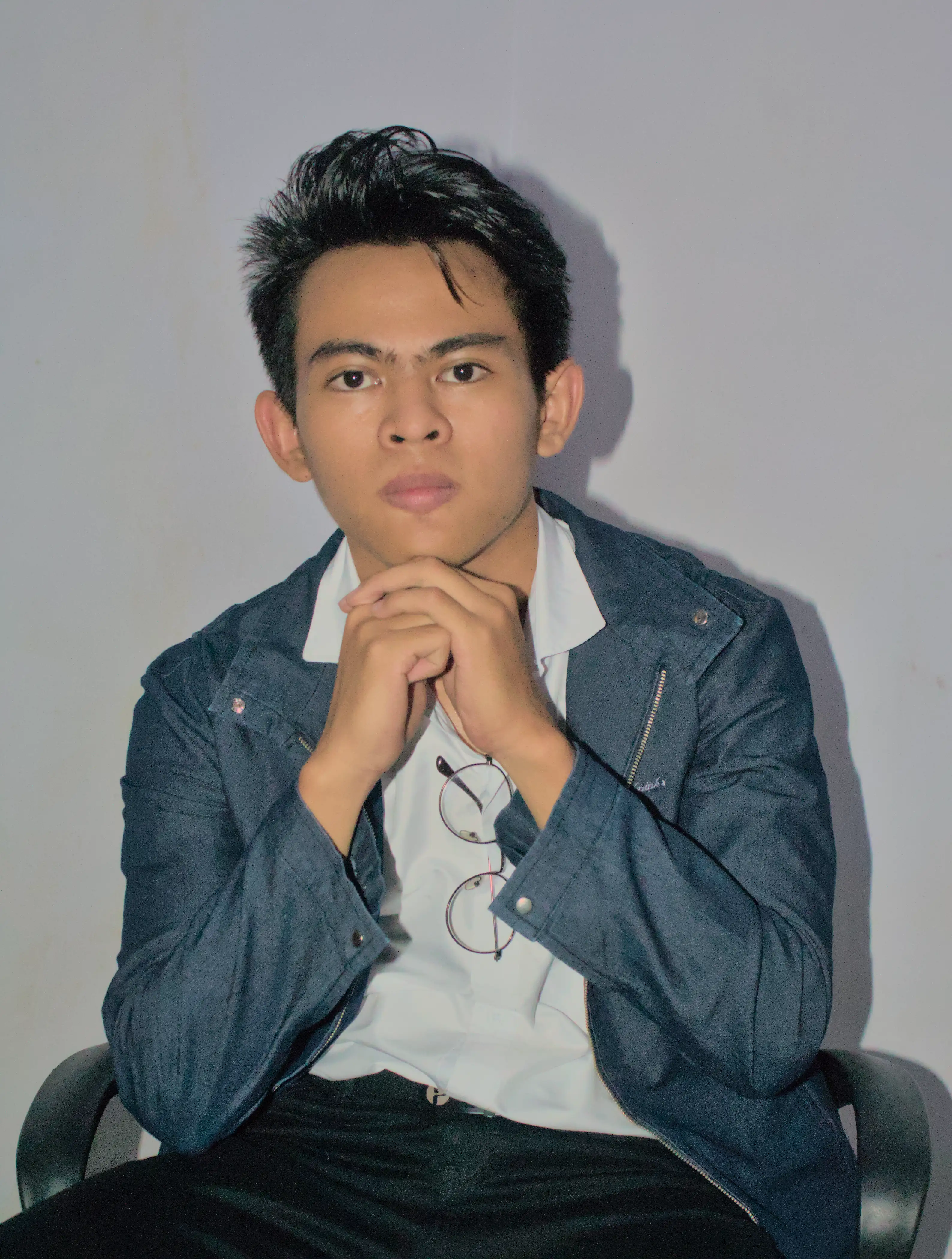 Foto Profil Muhamad Taufik - Profesional di Bidang Frontenf Developer, UI/UX Designer, Logo Design
